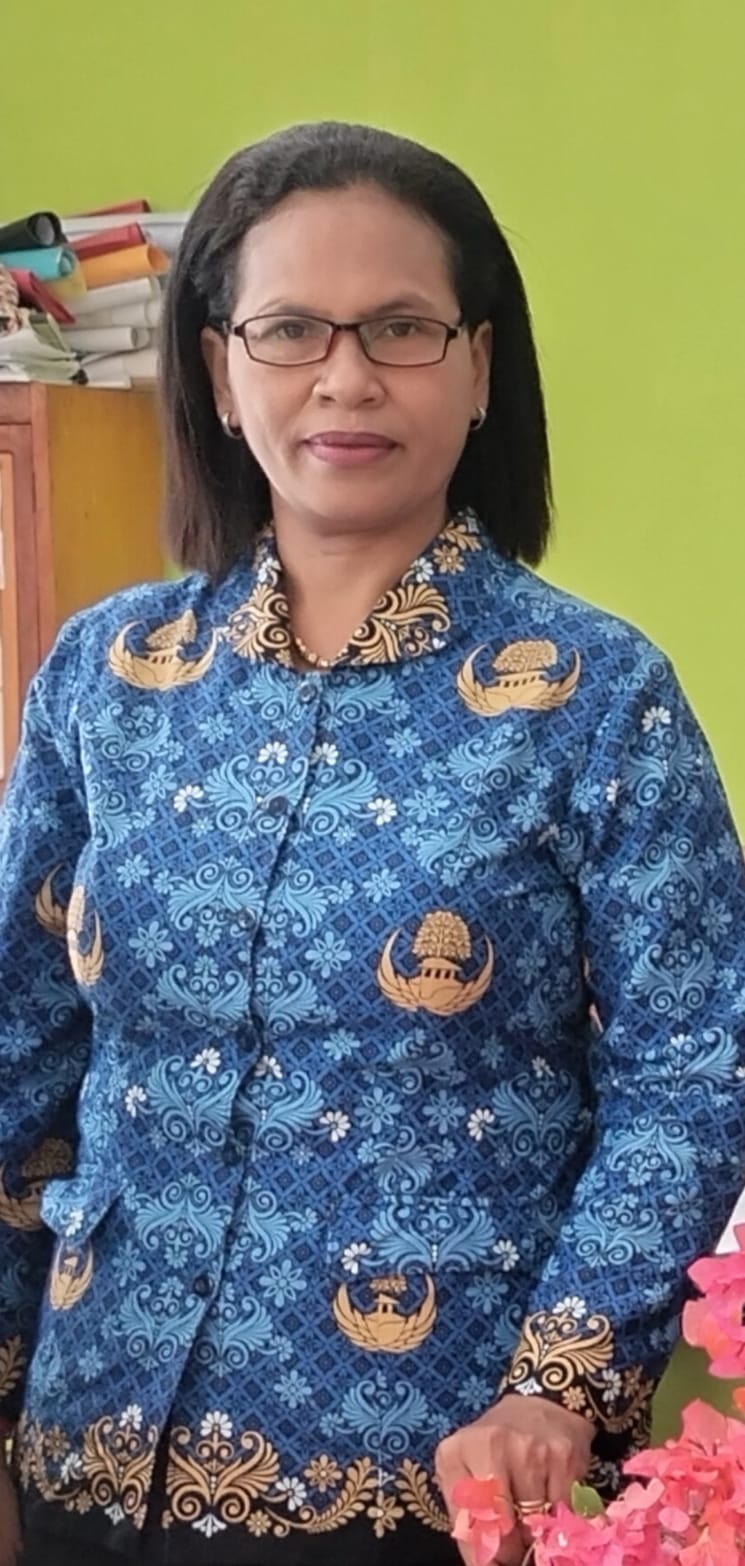 Yohana S. Dade, S.Pd.